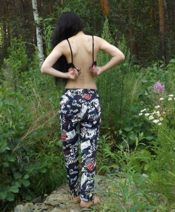 💋 Живу в Москве и знаю все ее секретные уголки, чтобы создать для нас незабываемое приключение. Мои услуги - это настоящий коктейль из эротического массажа, игр ролевых, экспериментов и исполнения самых тайных фантазий. 💥 Насыщенные встречи, доверие и удовольствие - вот то, чего ты ожидаешь от нашей встречи. Читай мои отзывы, смотри фото и подготовься к самым ярким ощущениям! Жду тебя, мой горячий ковбой! 🌟 Маша