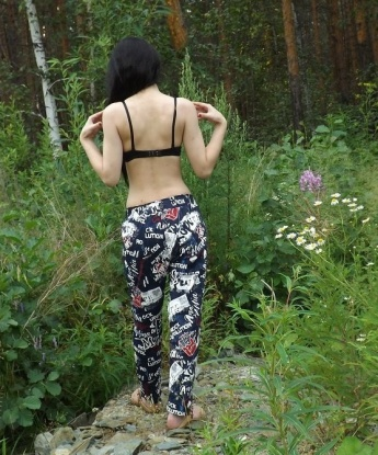 💋 Живу в Москве и знаю все ее секретные уголки, чтобы создать для нас незабываемое приключение. Мои услуги - это настоящий коктейль из эротического массажа, игр ролевых, экспериментов и исполнения самых тайных фантазий. 💥 Насыщенные встречи, доверие и удовольствие - вот то, чего ты ожидаешь от нашей встречи. Читай мои отзывы, смотри фото и подготовься к самым ярким ощущениям! Жду тебя, мой горячий ковбой! 🌟 Маша